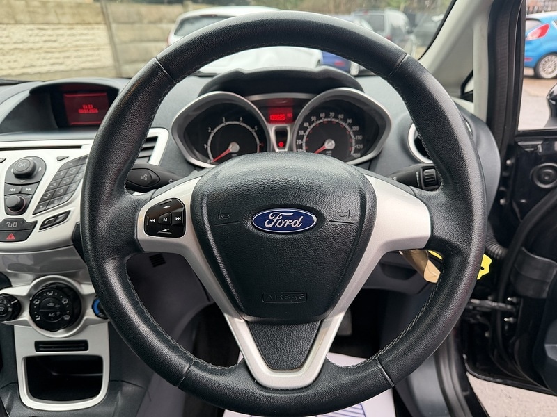 Used Ford Fiesta 2012 for sale - 77149263: Photo 15