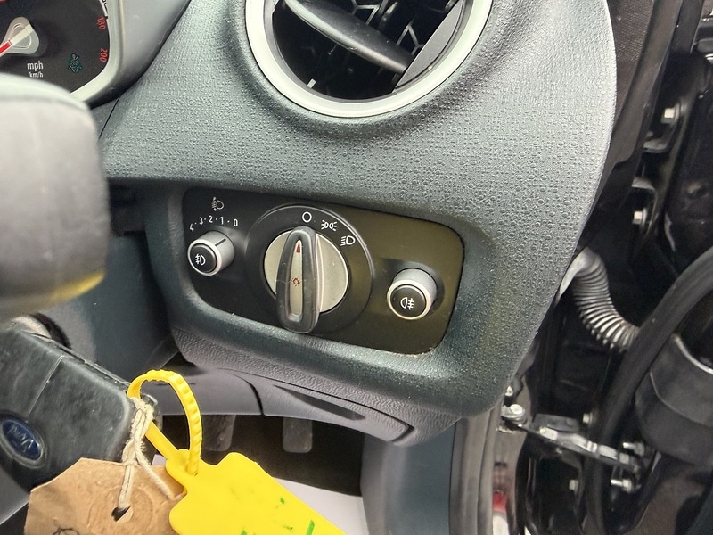 Used Ford Fiesta 2012 for sale - 77149263: Photo 17