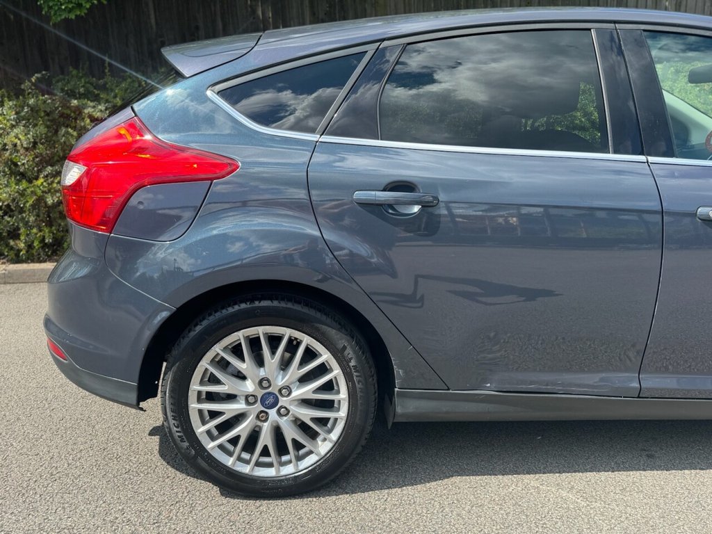 Used Ford Focus 2013 for sale - 76261022: Photo 10