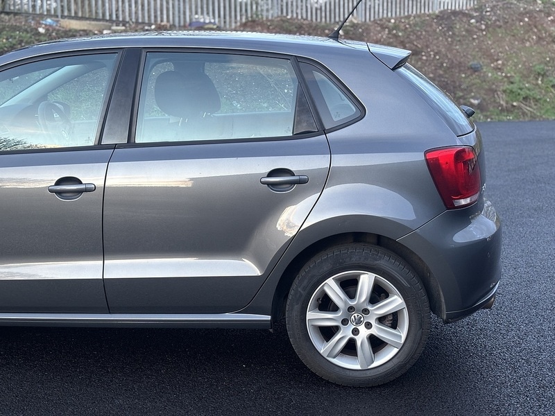 Used Volkswagen Polo 2010 for sale - 77356862: Photo 7