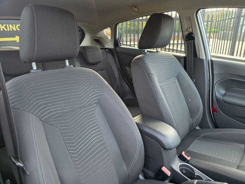 Used Ford Fiesta 2014 for sale - 76570519: Photo 34