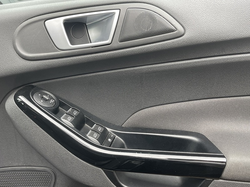 Used Ford Fiesta 2014 for sale - 77781108: Photo 29