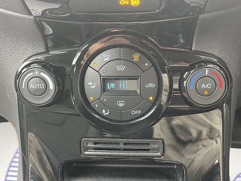 Used Ford Fiesta 2014 for sale - 77781108: Photo 36