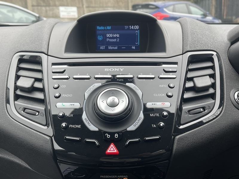 Used Ford Fiesta 2014 for sale - 77781108: Photo 38