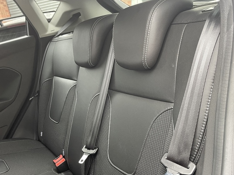 Used Ford Fiesta 2014 for sale - 77781108: Photo 47