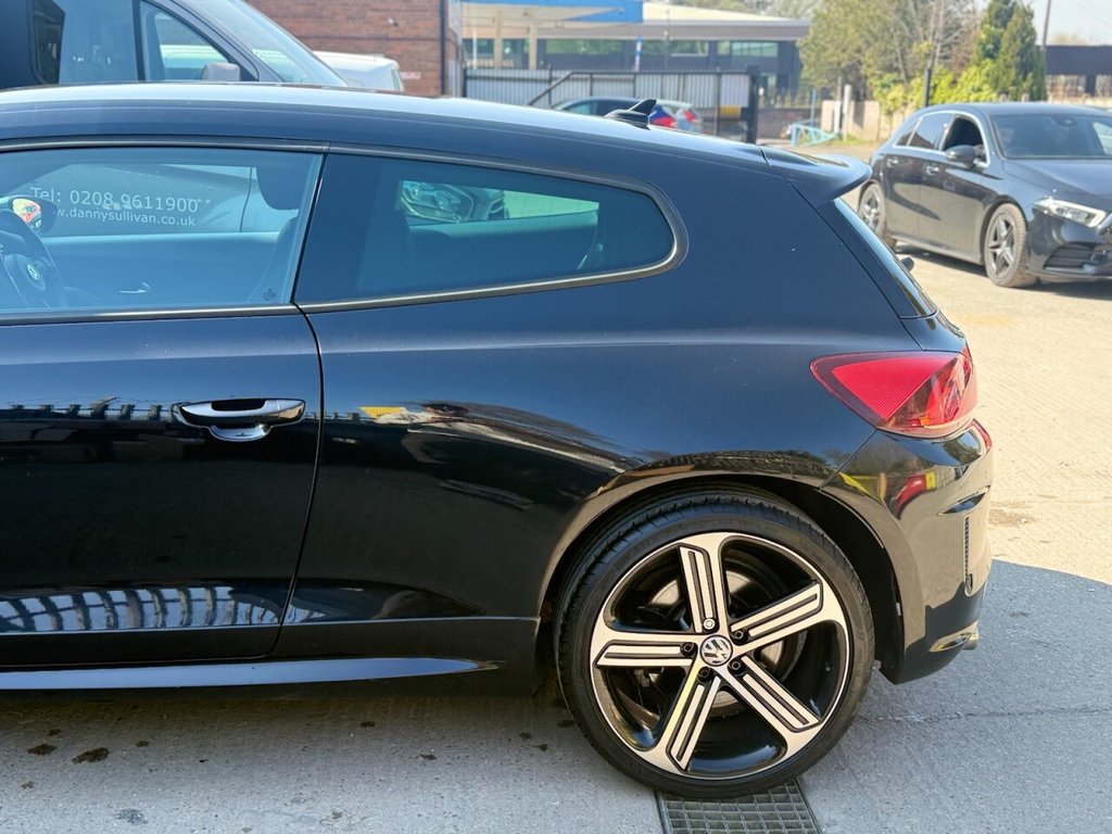 Used Volkswagen Scirocco 2015 for sale - 76256210: Photo 14