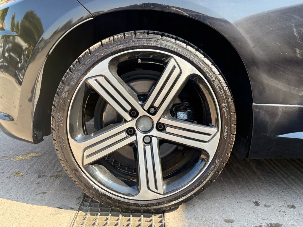 Used Volkswagen Scirocco 2015 for sale - 76256210: Photo 29