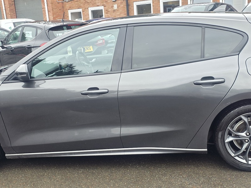 Used Ford Focus 2018 for sale - 77349672: Photo 16