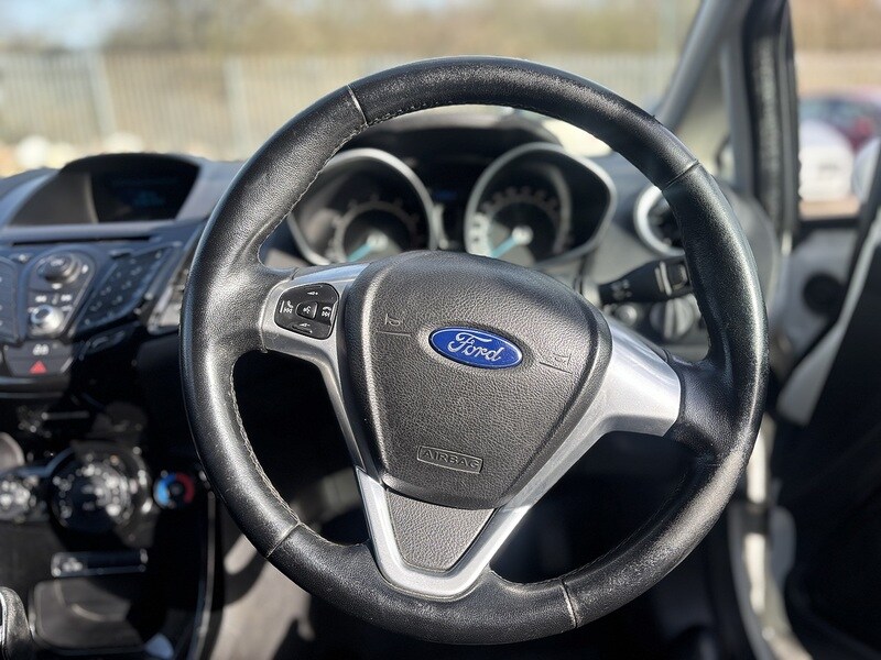 Used Ford Fiesta 2013 for sale - 77655764: Photo 17