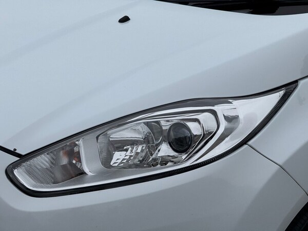 Used Ford Fiesta 2015 for sale - 76313107: Photo 36