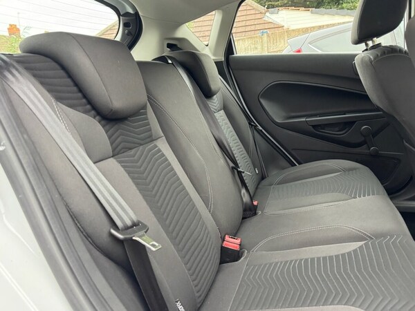 Used Ford Fiesta 2015 for sale - 76313107: Photo 44