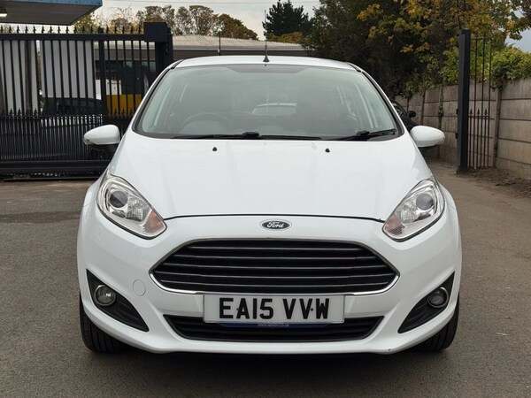 Used Ford Fiesta 2015 for sale - 76313107: Photo 4