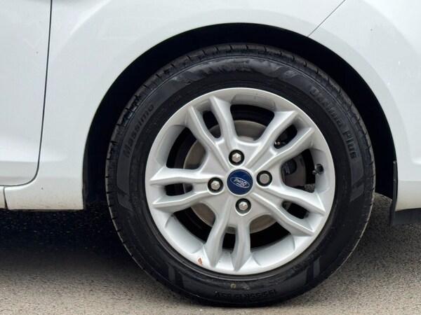 Used Ford Fiesta 2015 for sale - 76313107: Photo 50