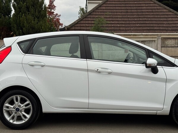 Used Ford Fiesta 2015 for sale - 76313107: Photo 6