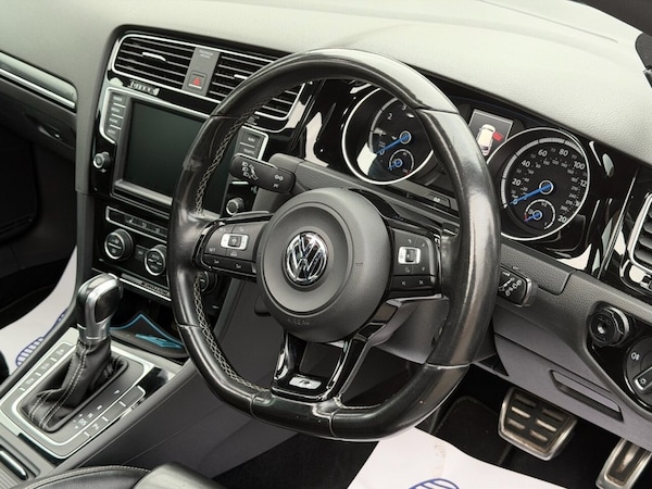 Used Volkswagen Golf 2016 for sale - 76279382: Photo 39
