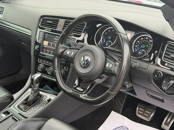 Used Volkswagen Golf 2016 for sale - 76279382: Photo 40