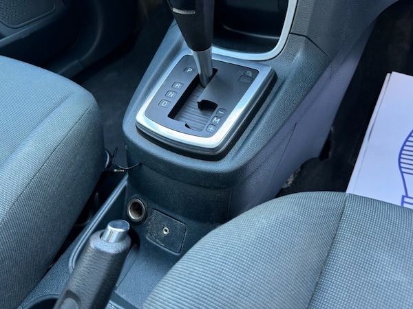 Used Ford Fiesta 2010 for sale - 76256080: Photo 34