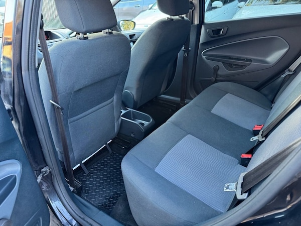 Used Ford Fiesta 2010 for sale - 76256080: Photo 38
