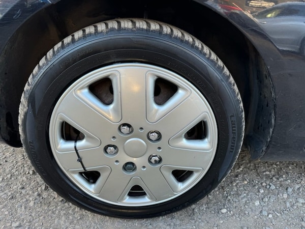 Used Ford Fiesta 2010 for sale - 76256080: Photo 45