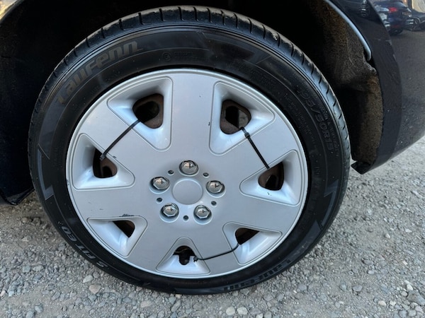 Used Ford Fiesta 2010 for sale - 76256080: Photo 46