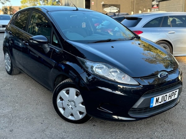 Used Ford Fiesta 2010 for sale - 76256080: Photo 4