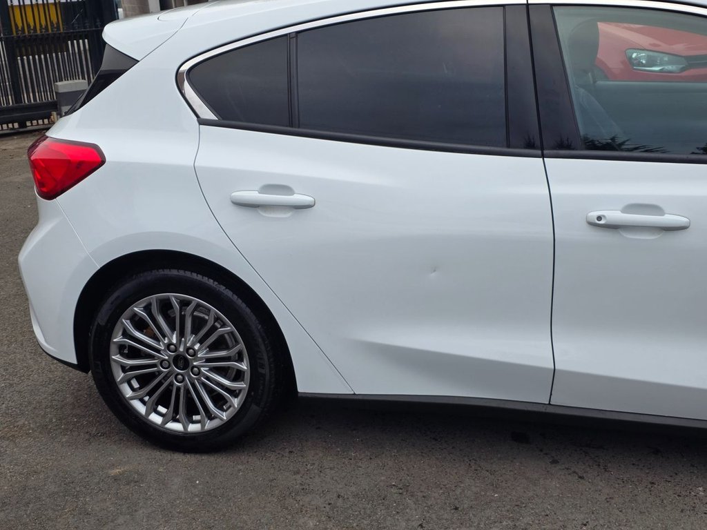 Used Ford Focus 2018 for sale - 76261025: Photo 6