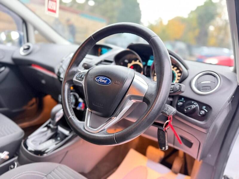 Used Ford Fiesta 2014 for sale - 77149424: Photo 3