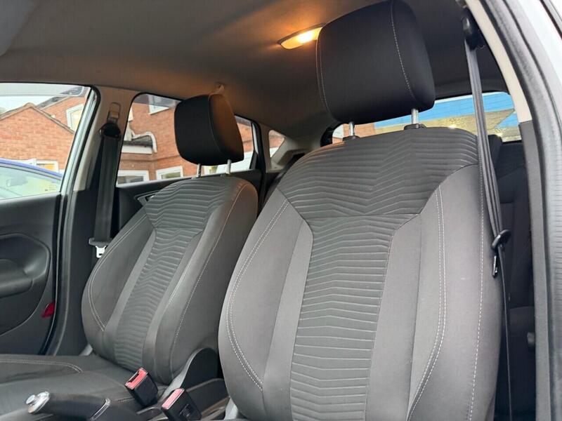 Used Ford Fiesta 2014 for sale - 77149424: Photo 38