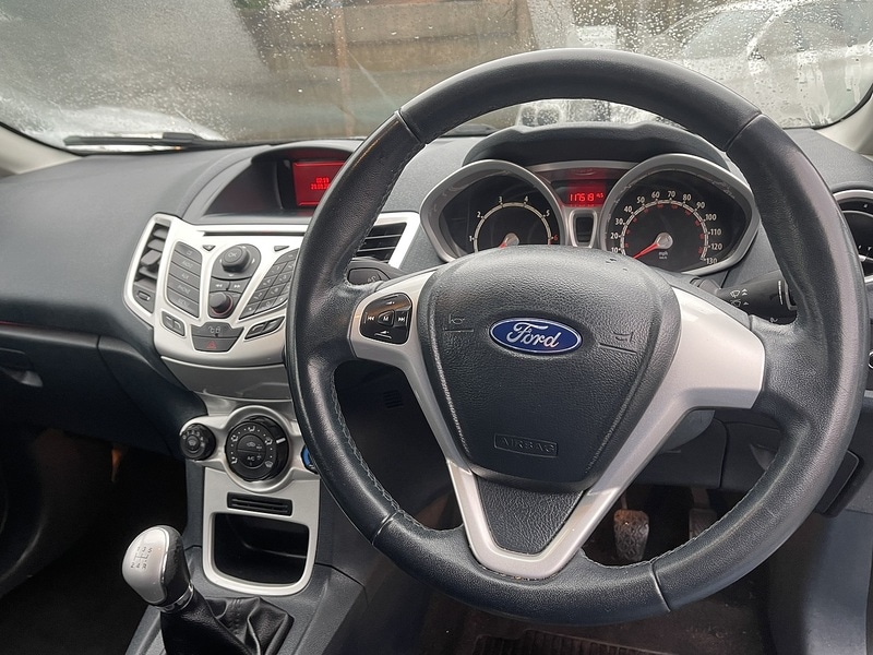 Used Ford Fiesta 2012 for sale - 77328760: Photo 26