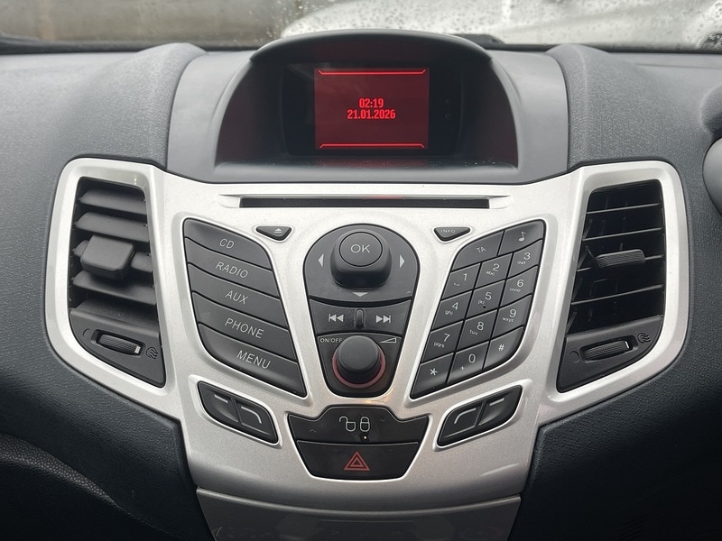 Used Ford Fiesta 2012 for sale - 77328760: Photo 29