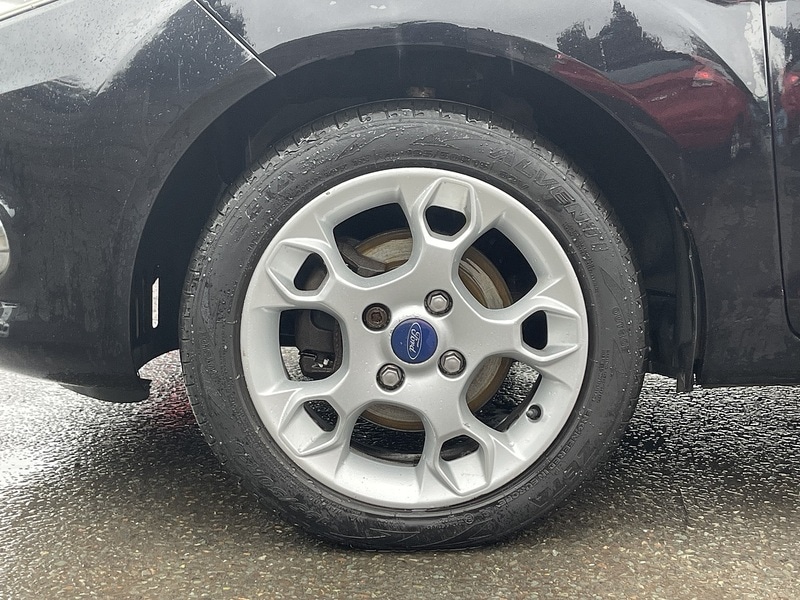 Used Ford Fiesta 2012 for sale - 77328760: Photo 41