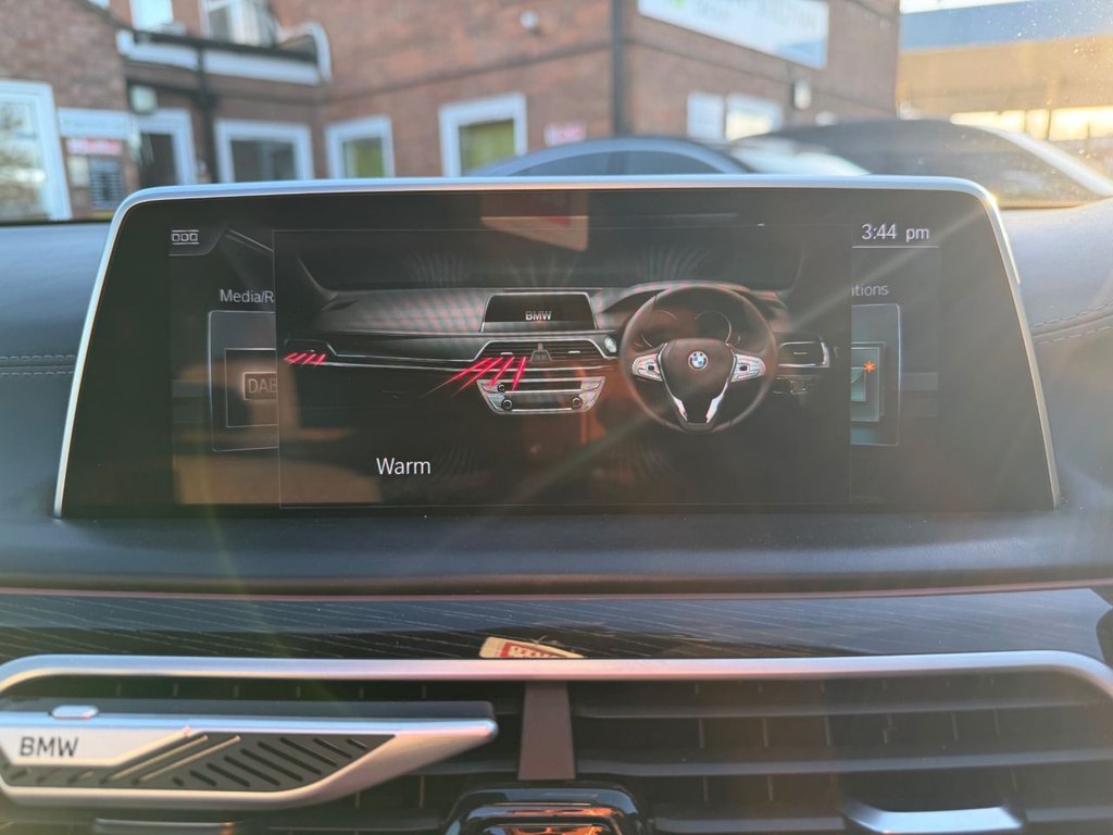 Used BMW 7 Series 2016 for sale - 76966169: Photo 42