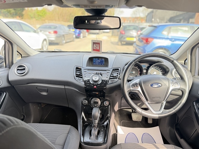 Used Ford Fiesta 2015 for sale - 77765886: Photo 11