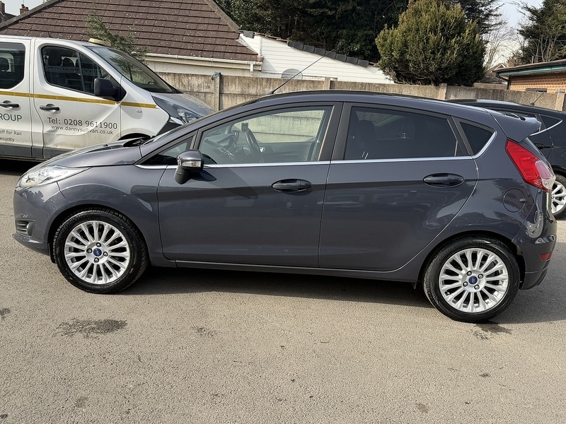 Used Ford Fiesta 2015 for sale - 77765886: Photo 29