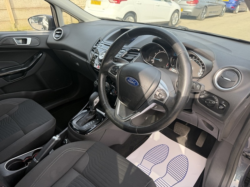 Used Ford Fiesta 2015 for sale - 77765886: Photo 32