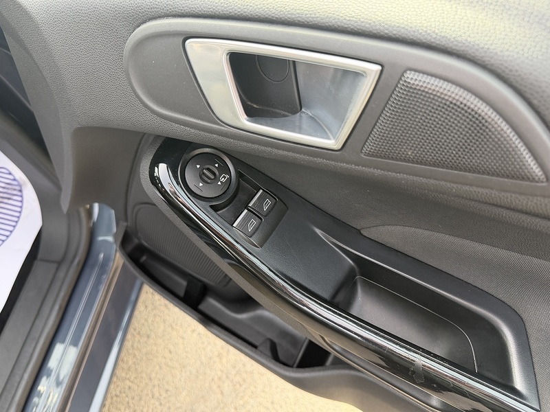 Used Ford Fiesta 2015 for sale - 77765886: Photo 70