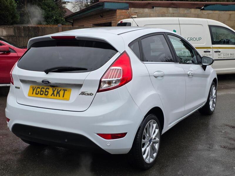 Used Ford Fiesta 2016 for sale - 77149345: Photo 14