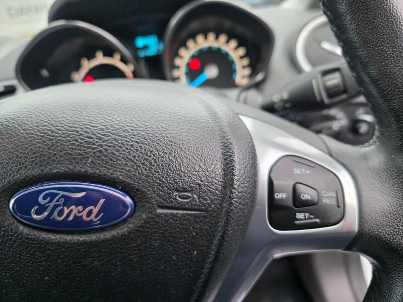Used Ford Fiesta 2016 for sale - 77149345: Photo 37