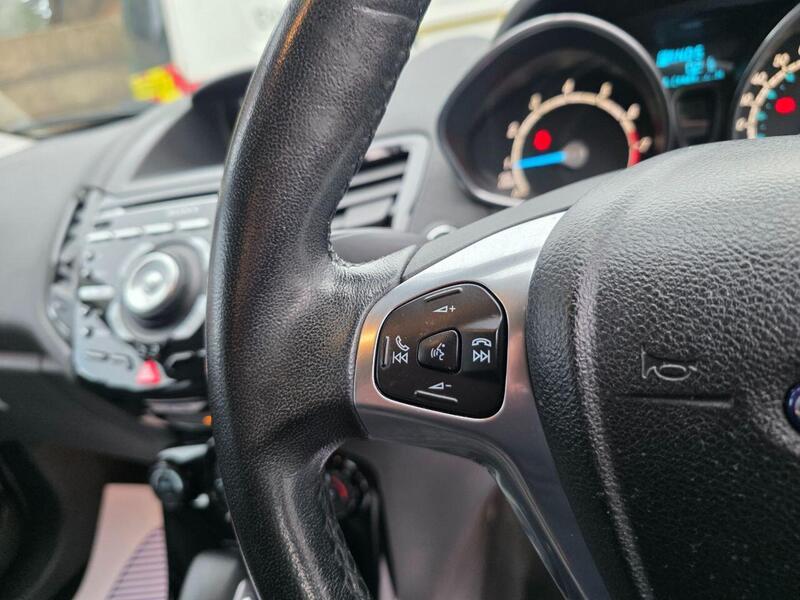 Used Ford Fiesta 2016 for sale - 77149345: Photo 38