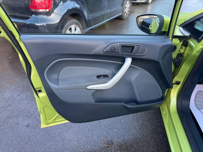 Used Ford Fiesta 2010 for sale - 77149294: Photo 22