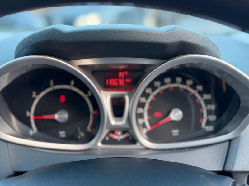 Used Ford Fiesta 2010 for sale - 77149294: Photo 34