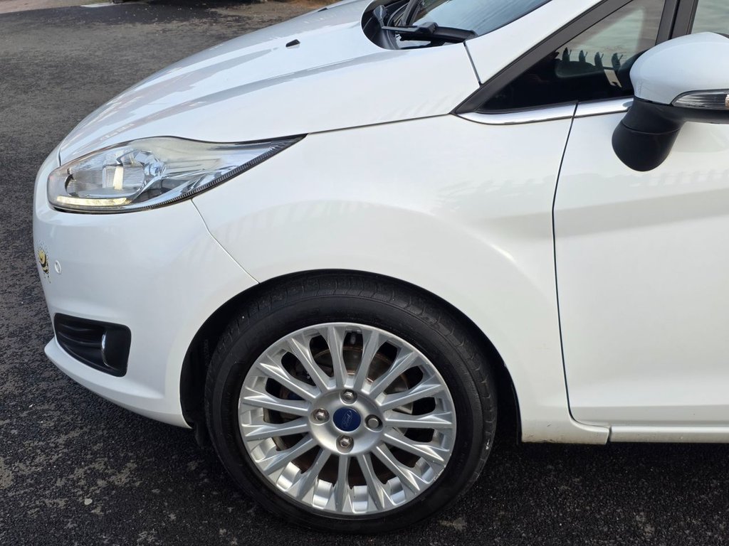 Used Ford Fiesta 2014 for sale - 76999237: Photo 26