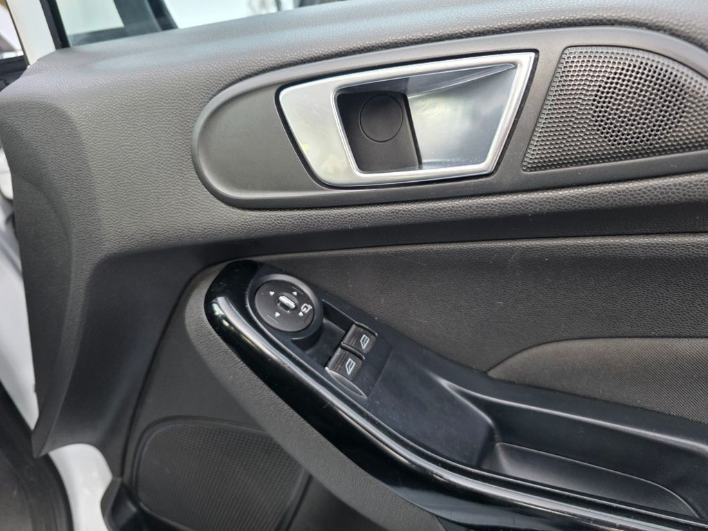 Used Ford Fiesta 2014 for sale - 76999237: Photo 31