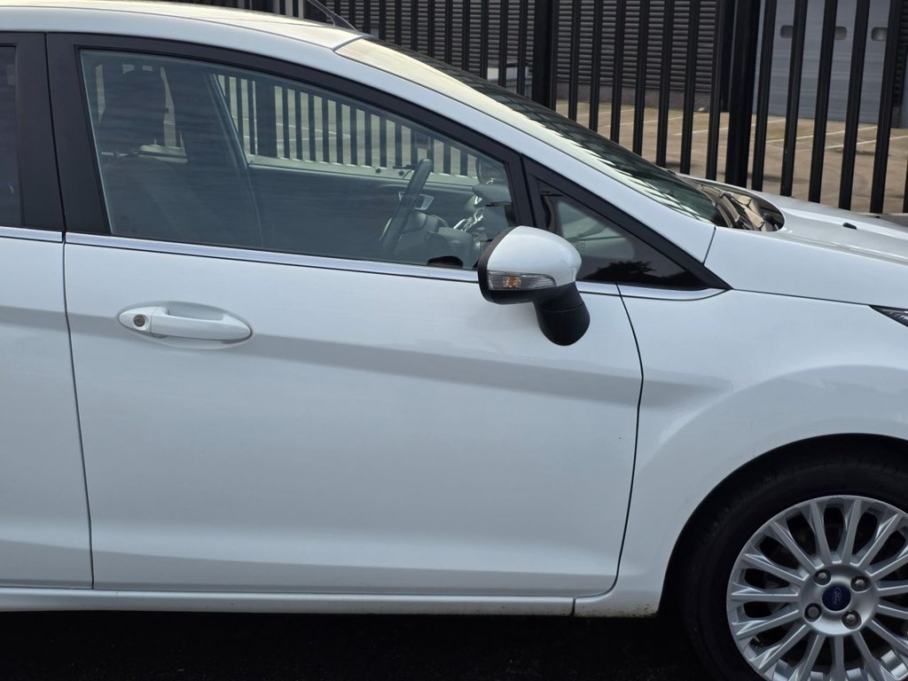 Used Ford Fiesta 2014 for sale - 76999237: Photo 6