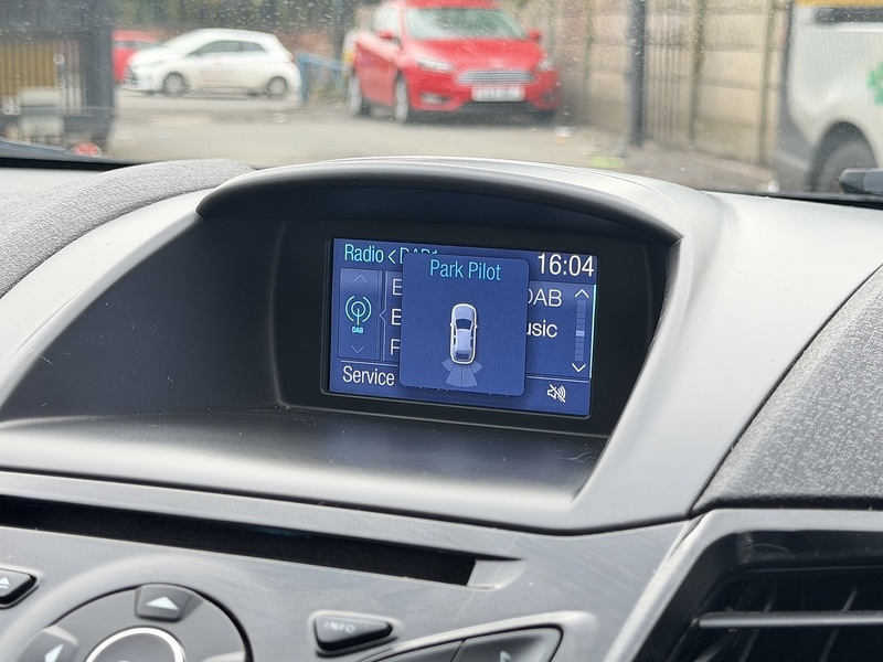 Used Ford Fiesta 2015 for sale - 77584166: Photo 41