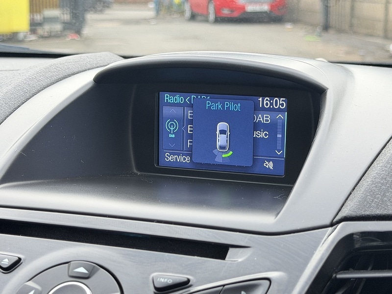 Used Ford Fiesta 2015 for sale - 77584166: Photo 42