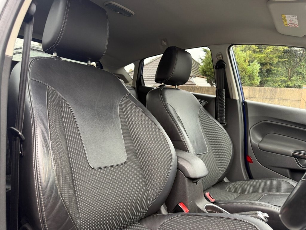 Used Ford Fiesta 2015 for sale - 76559320: Photo 35