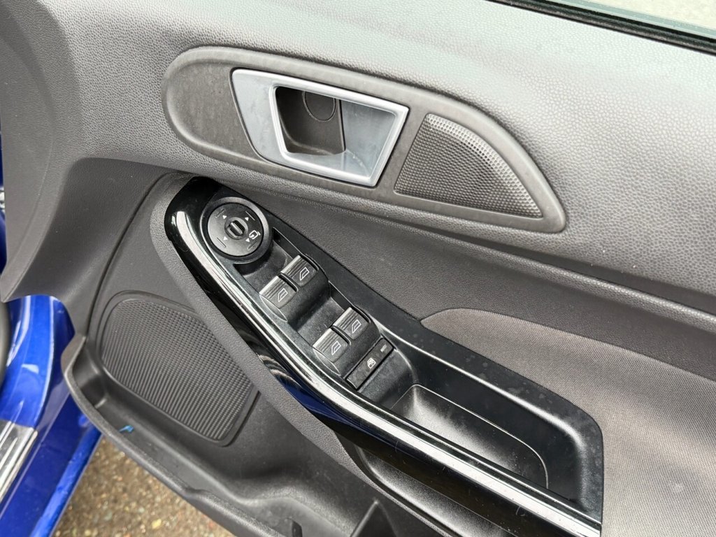 Used Ford Fiesta 2015 for sale - 76559320: Photo 48