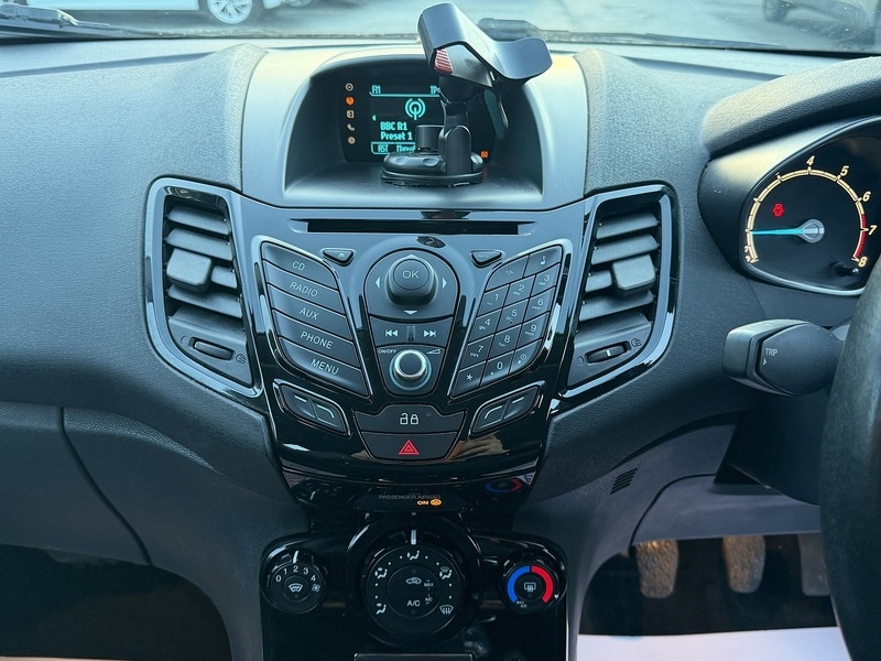 Used Ford Fiesta 2013 for sale - 77363207: Photo 29