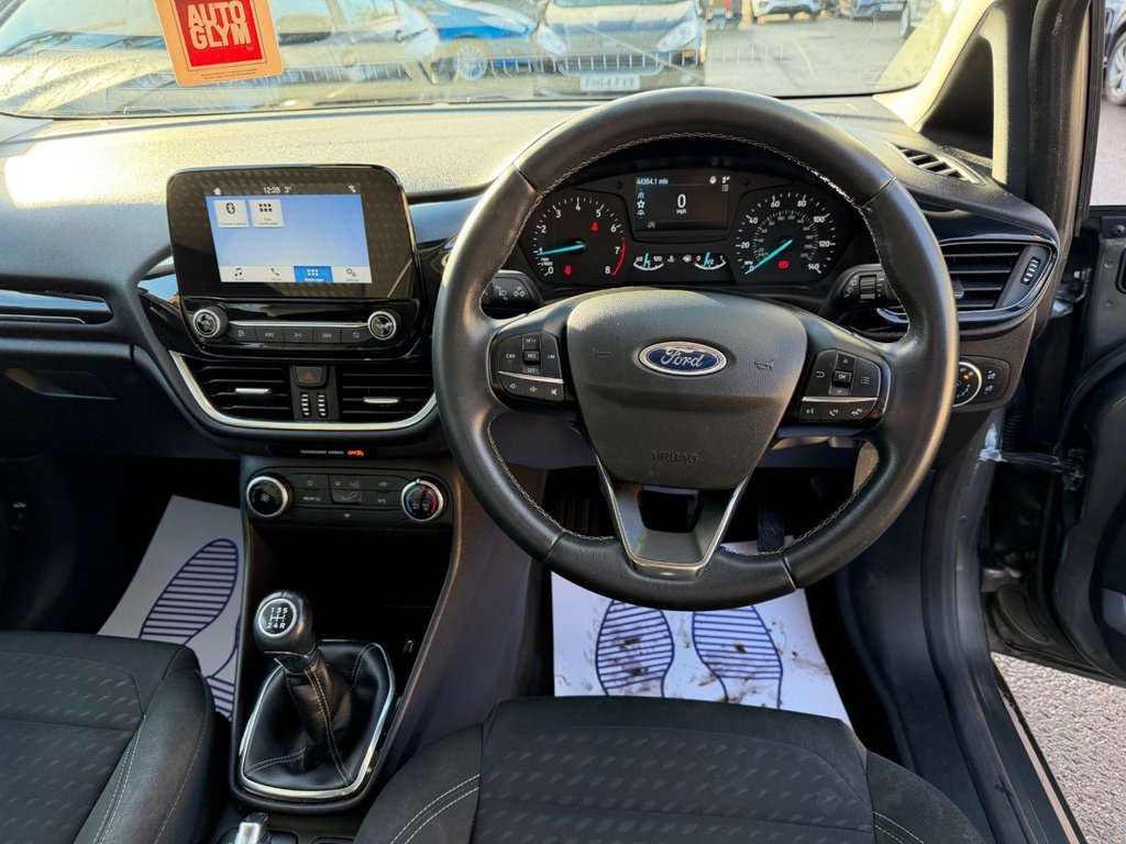 Used Ford Fiesta 2018 for sale - 76698571: Photo 3